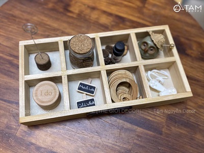 Khay gỗ chữ nhật chia 8 ngăn da [2 màu] KT 33x17x4cm KHAY-GO-04